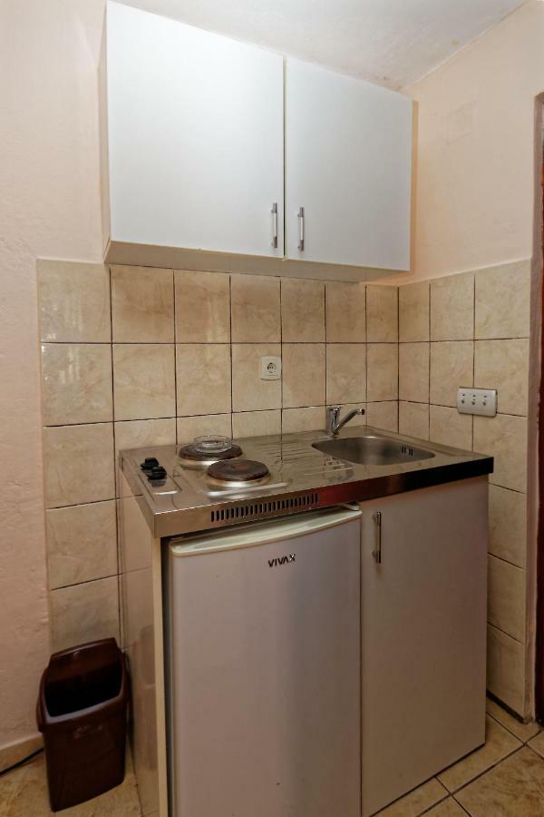 Apartments Ajla Utjeha Ngoại thất bức ảnh