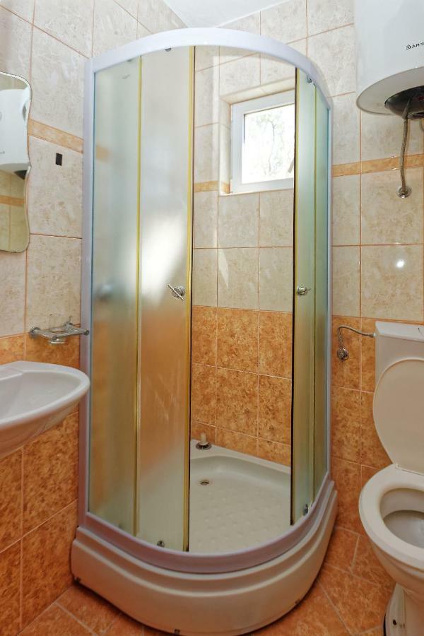 Apartments Ajla Utjeha Ngoại thất bức ảnh