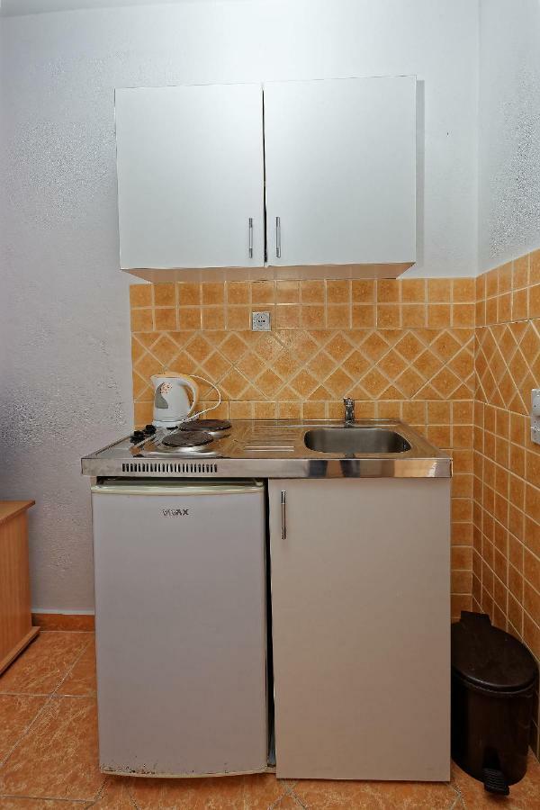 Apartments Ajla Utjeha Ngoại thất bức ảnh