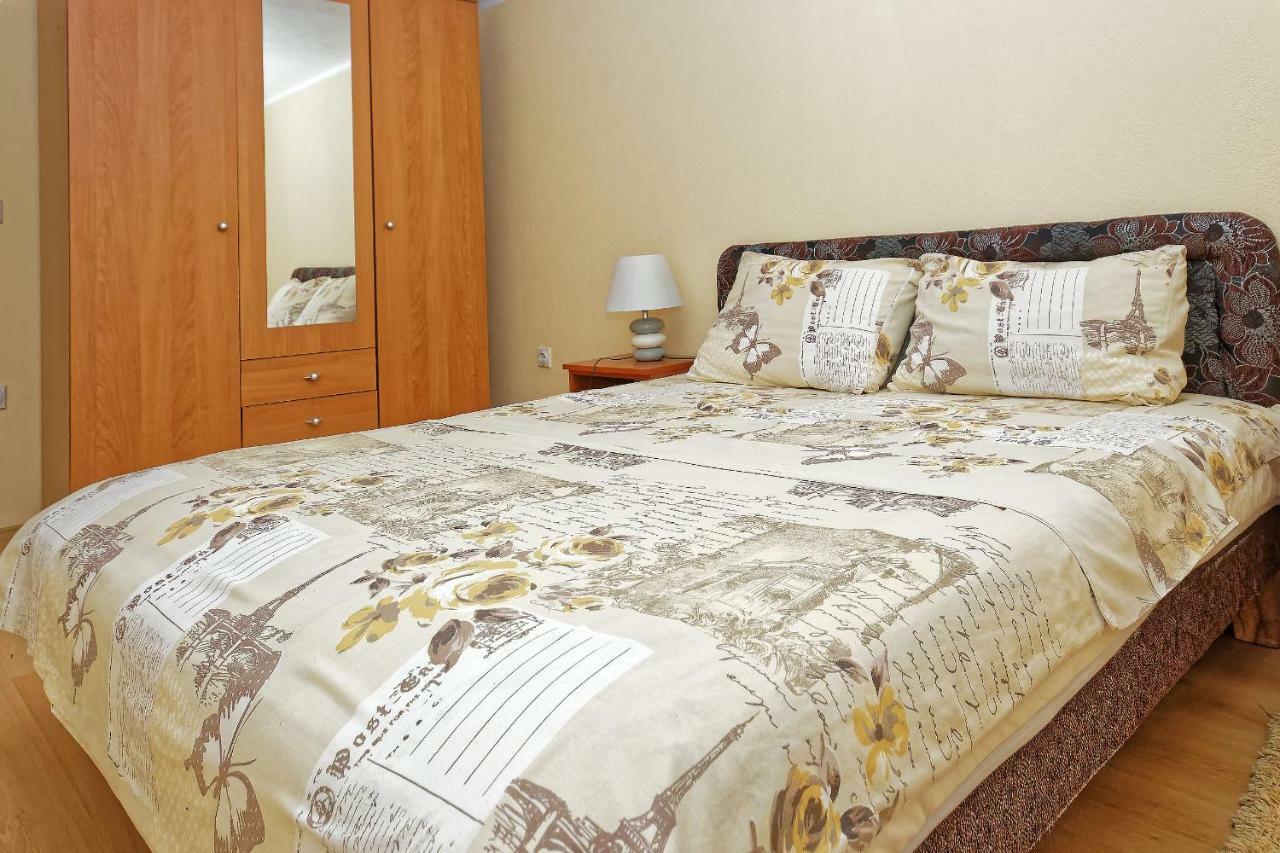 Apartments Ajla Utjeha Ngoại thất bức ảnh